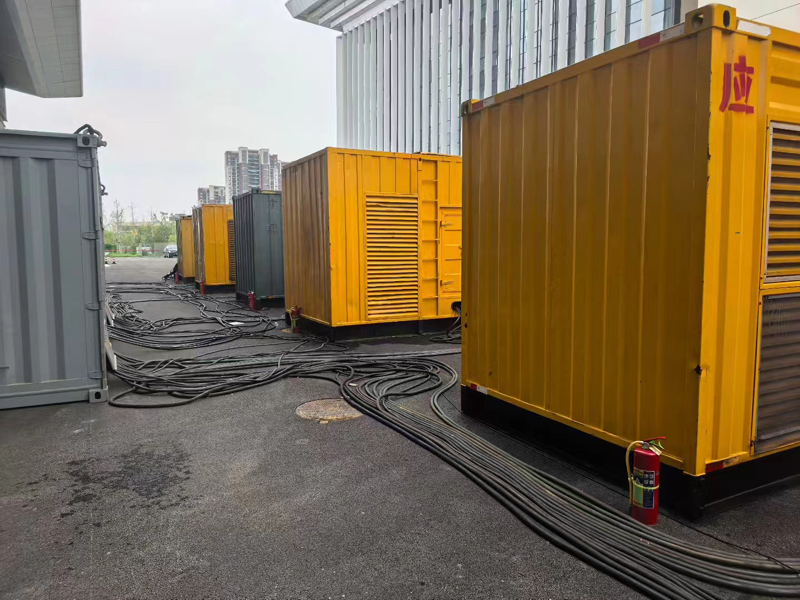 长宁不同季节柴油发电机组保养有哪些注意事项?